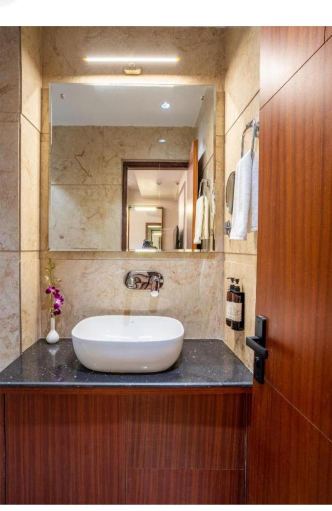 Hotel Sp Residency Near International Igi Airport Delhi New Delhi Buitenkant foto
